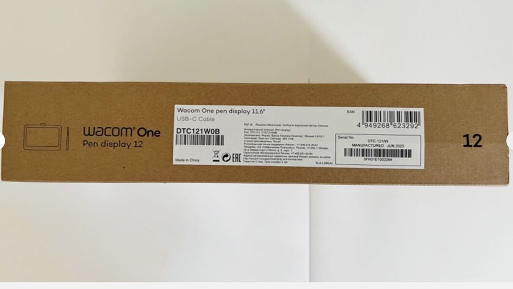 Графичен Таблет Wacom One Pen Display 12″ с USB‑C - Леко употребяван!