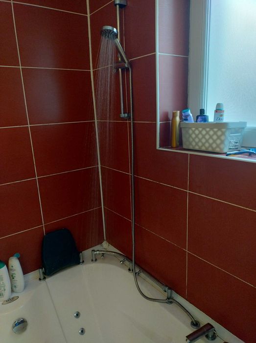 vand cada cu hidromasaj