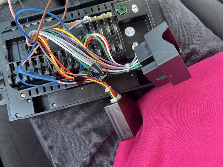 URGENT!!! Navigatie pentru volkswagen