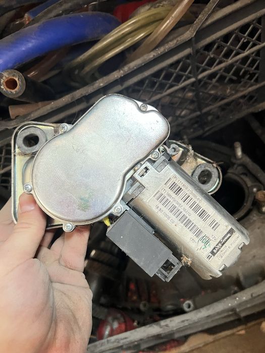 Запчасти на приору