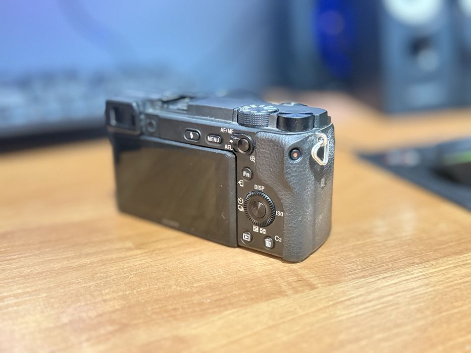 Sony a6400.