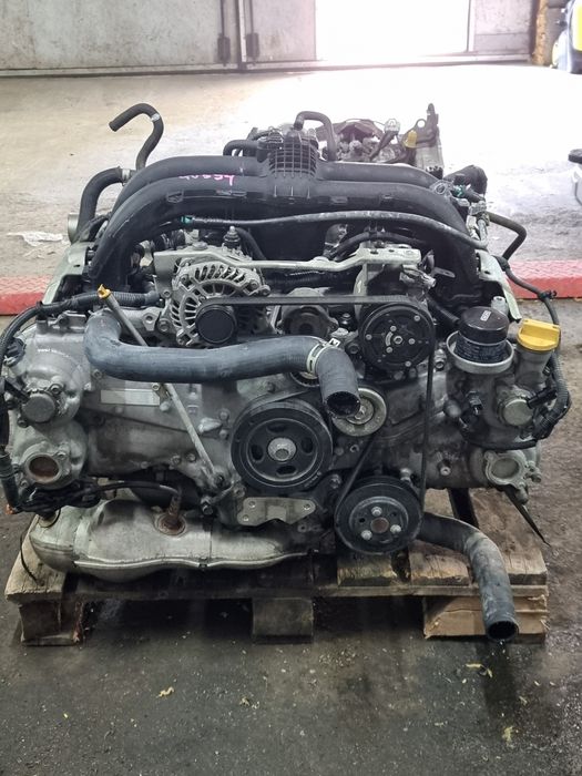 Двигатель на Subaru FB20 FB25