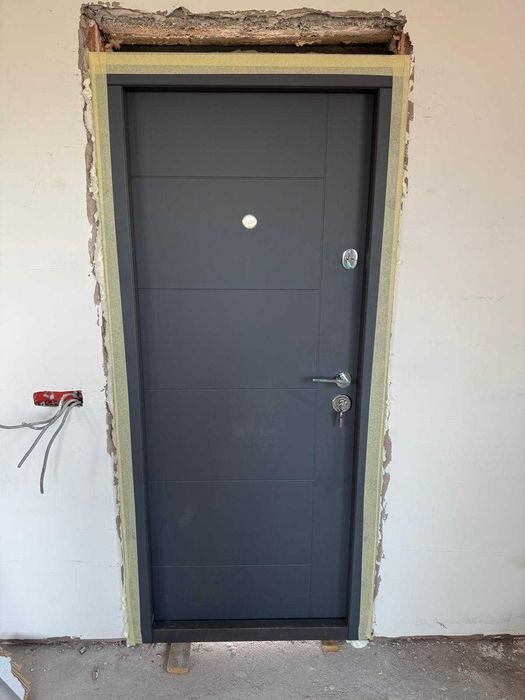 Montaj Uși Interior / Exterior orice model