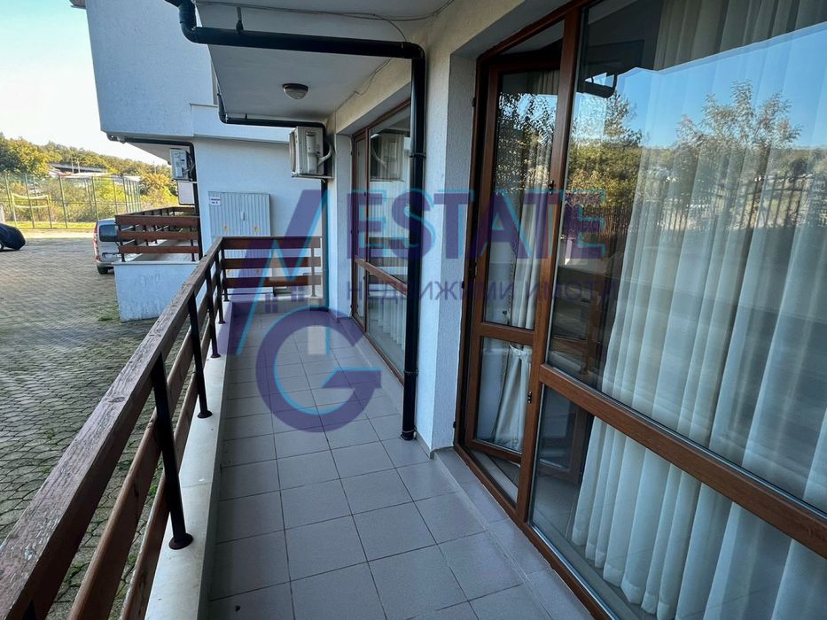 Продава се Двустаен апартамент в к.к. Слънчев бряг - 65 кв.м за 954 €/кв.м - Снимка #8