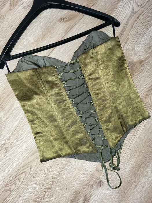 Официална рокля от модна къща "Минона" .