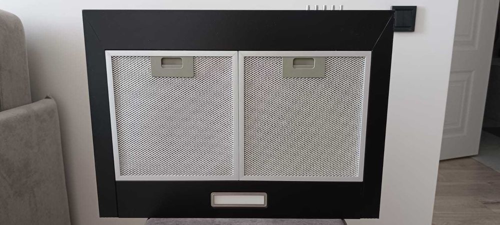 Вытяжка Hausberg DCH-1560 черный