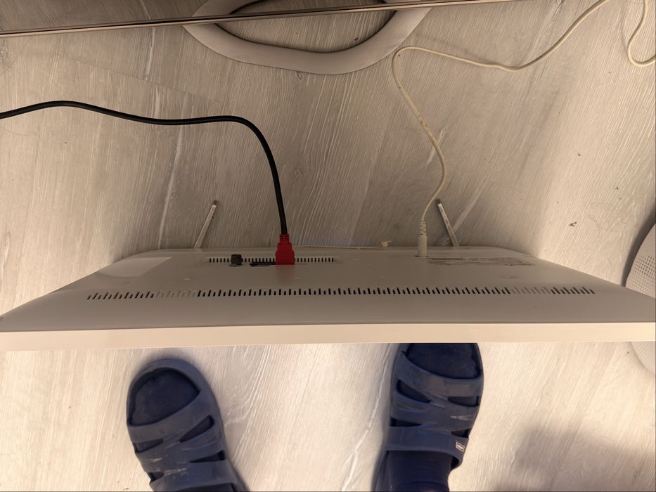 Телевизор Philips 16 инча