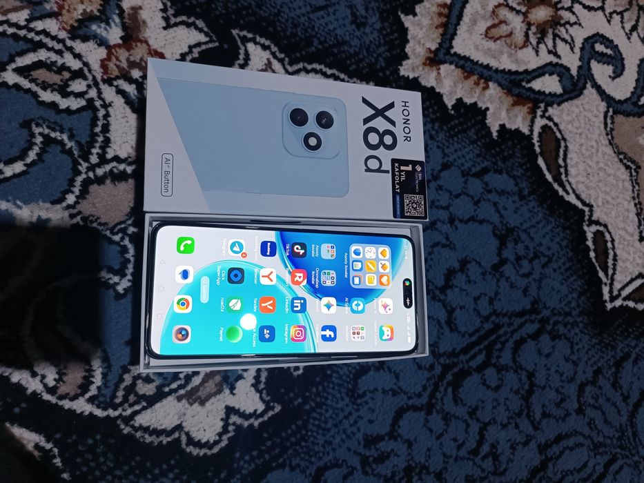 HONOR X8d      8+8/256 gb