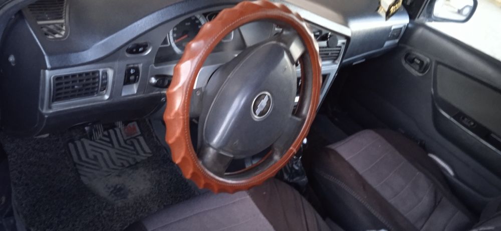 Nexia 2 sotiladi 2010 yil LUKS kandisaner