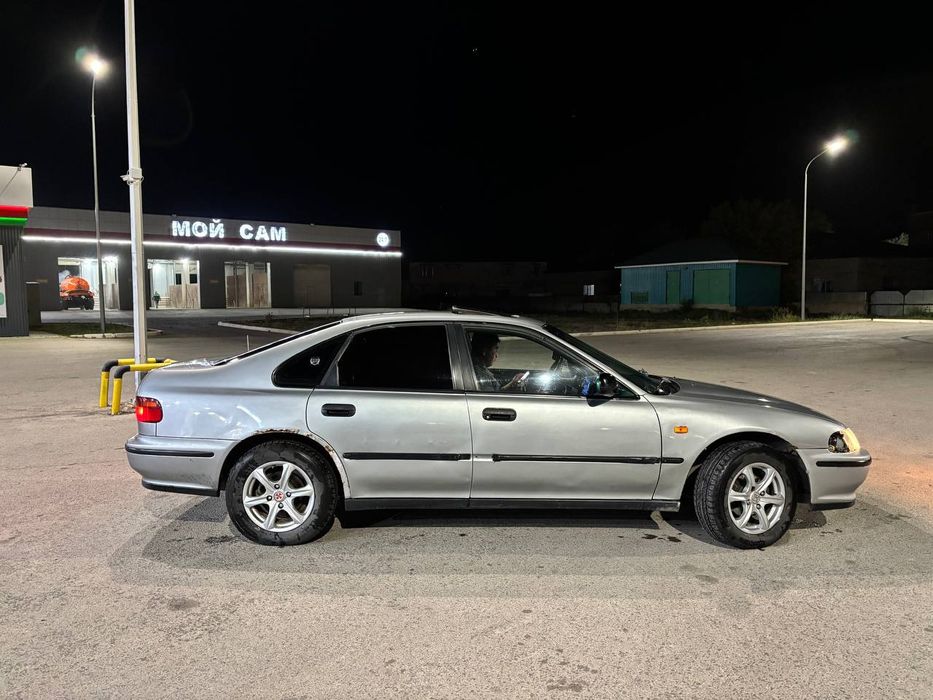 Машина Хонда аккорд