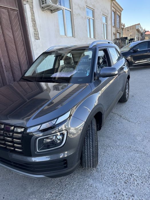 Hundai venue 2023 yil