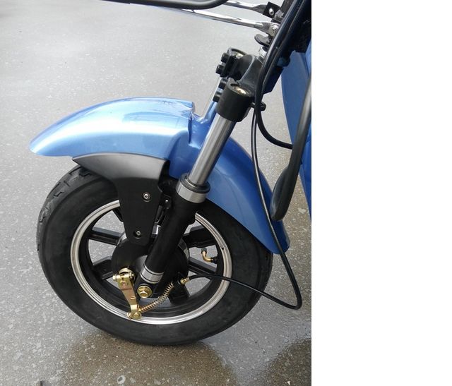 Двуместна и товарна електрическа триколка ЕВТ-1500W