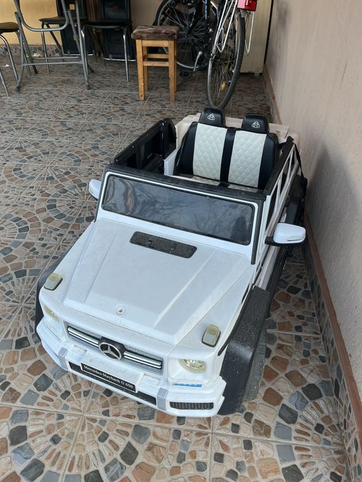 Vand masina copii mercedes g650