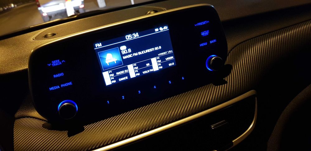 Radio original de pe Hyundai Tucson Confort 2018 - 2019