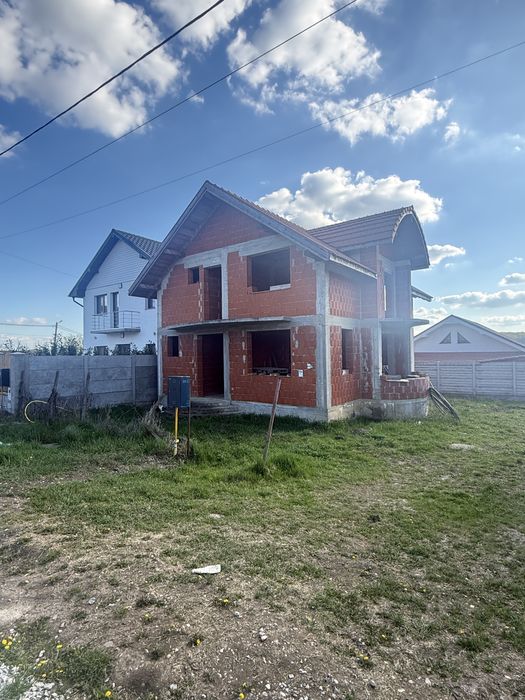 Casa de vanzare betfia