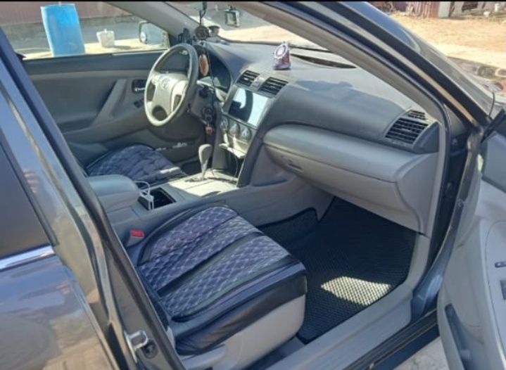 Продам машину камри