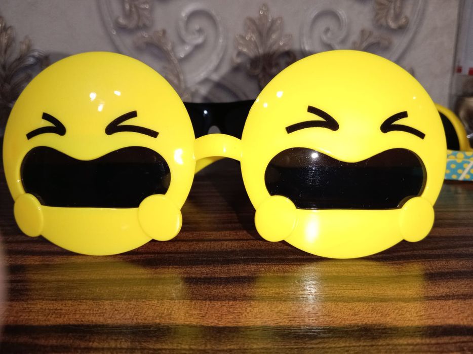 Продам антибликовые очки Зенетар для вождения, очки на день смеха