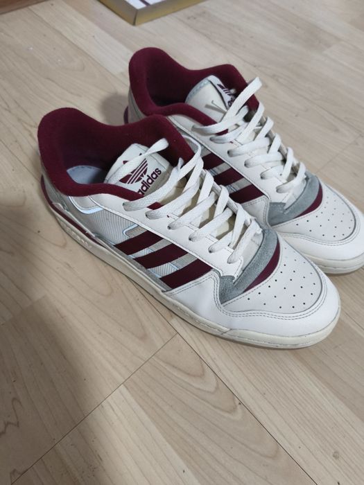 Adidas Rivalry low..