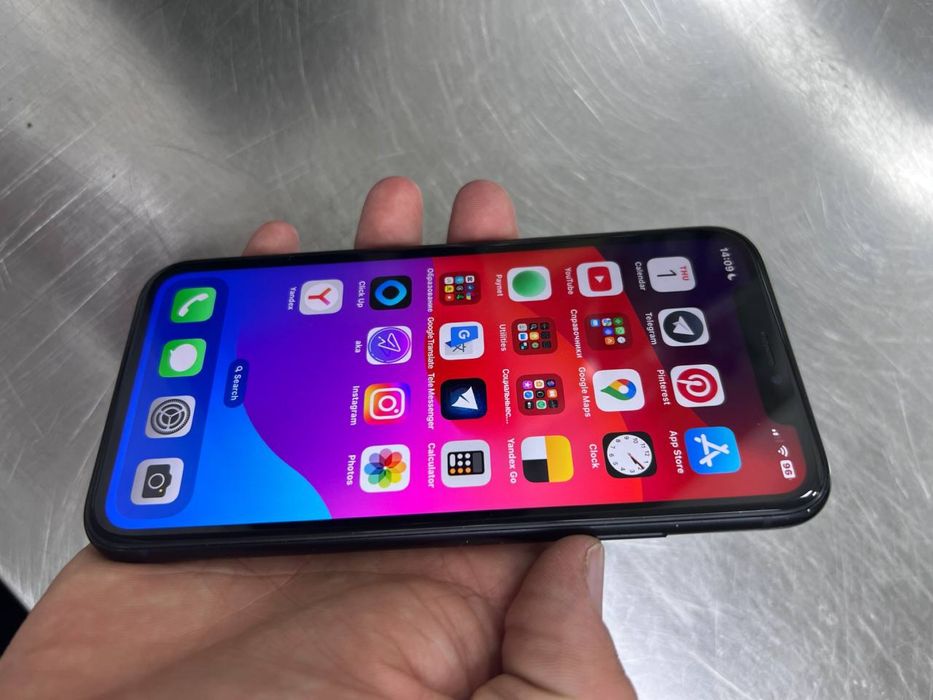 Iphone XR XotirA 64gb yomkost 81