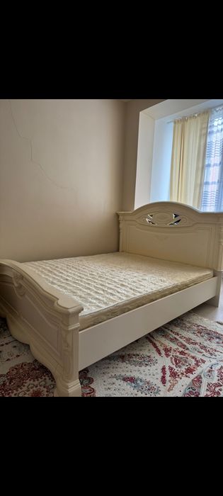 Кровать двуспальный