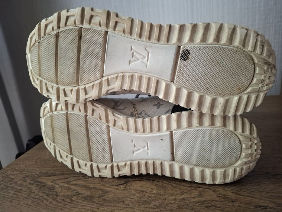 LOUIS VUITTON мъжки обувки 42- 43 номер.