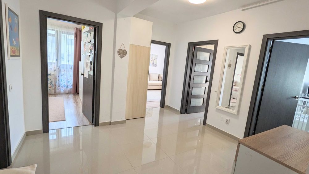 Direct proprietar | 3 camere | 72,6 mp (84,7 mp cu balcoane) | Parcare