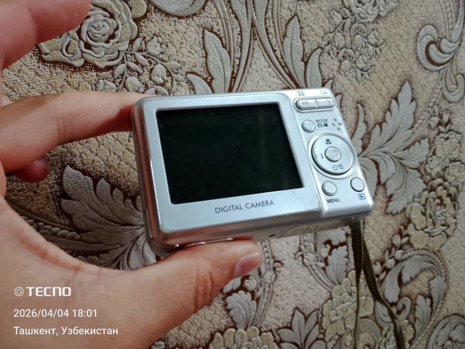 Продам фотоаппарат VIVITAR