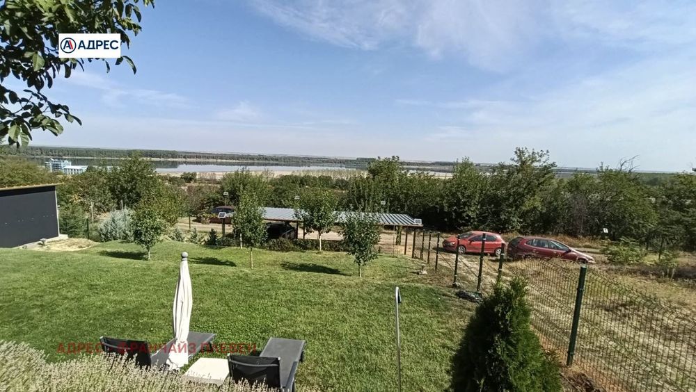 Къща в Враца, област-гр.Козлодуй площ 100 цена 250000