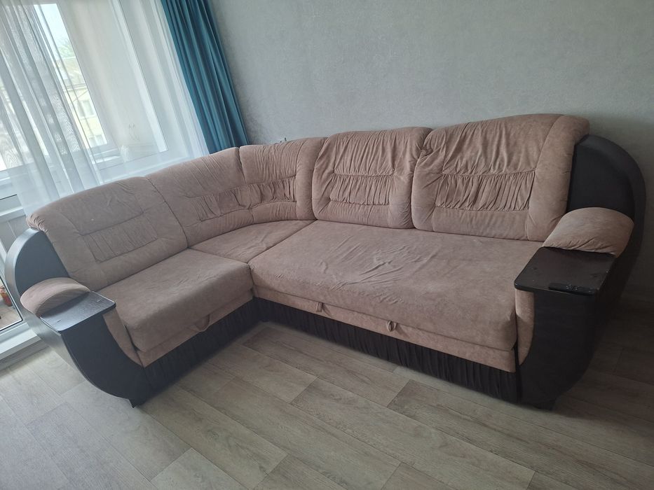 Продам 2 дивана самовывоз