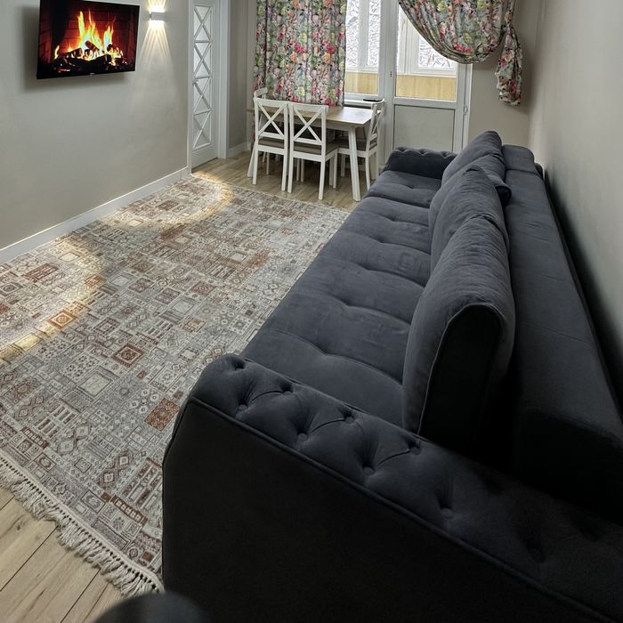 Продается большой диван 3 м