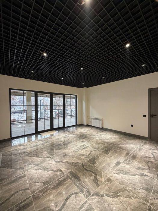 Продаётся нежилое помещение