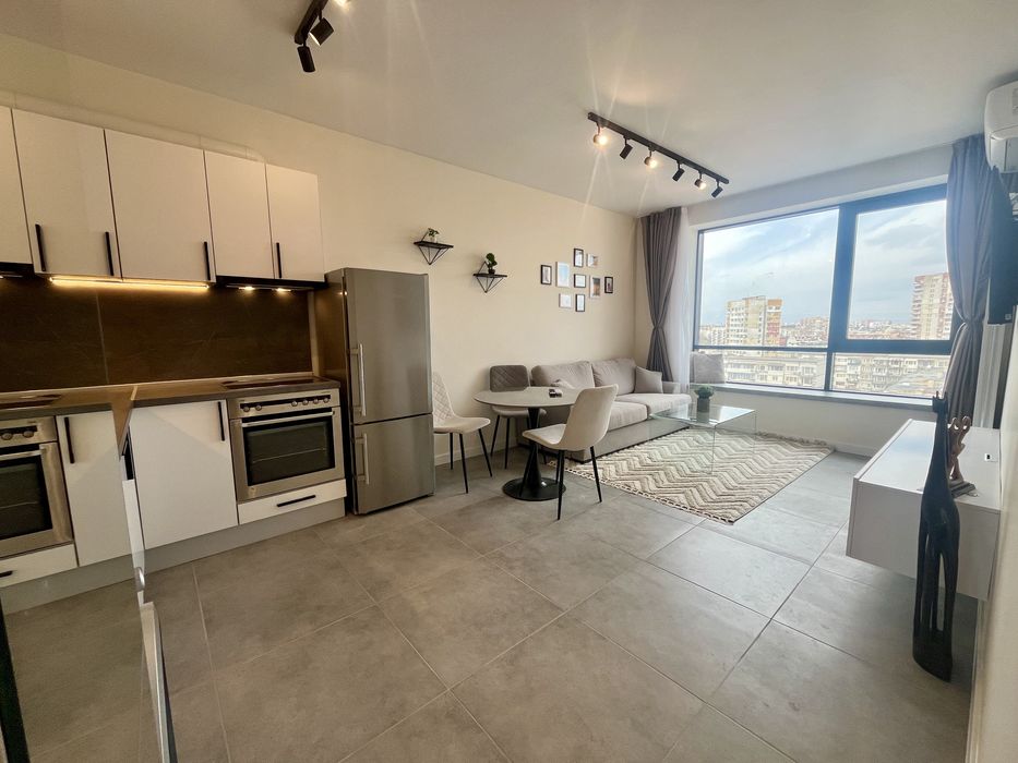 Дава се под наем Двустаен апартамент в София, Люлин 7 - 62 кв.м за 650 € - Снимка #1