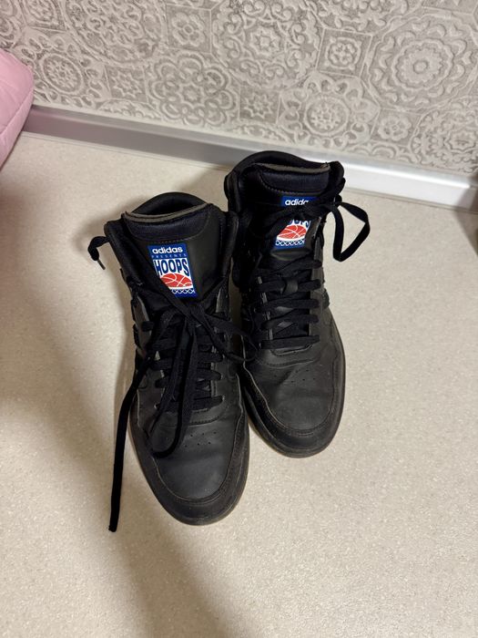 Маратонки Adidas