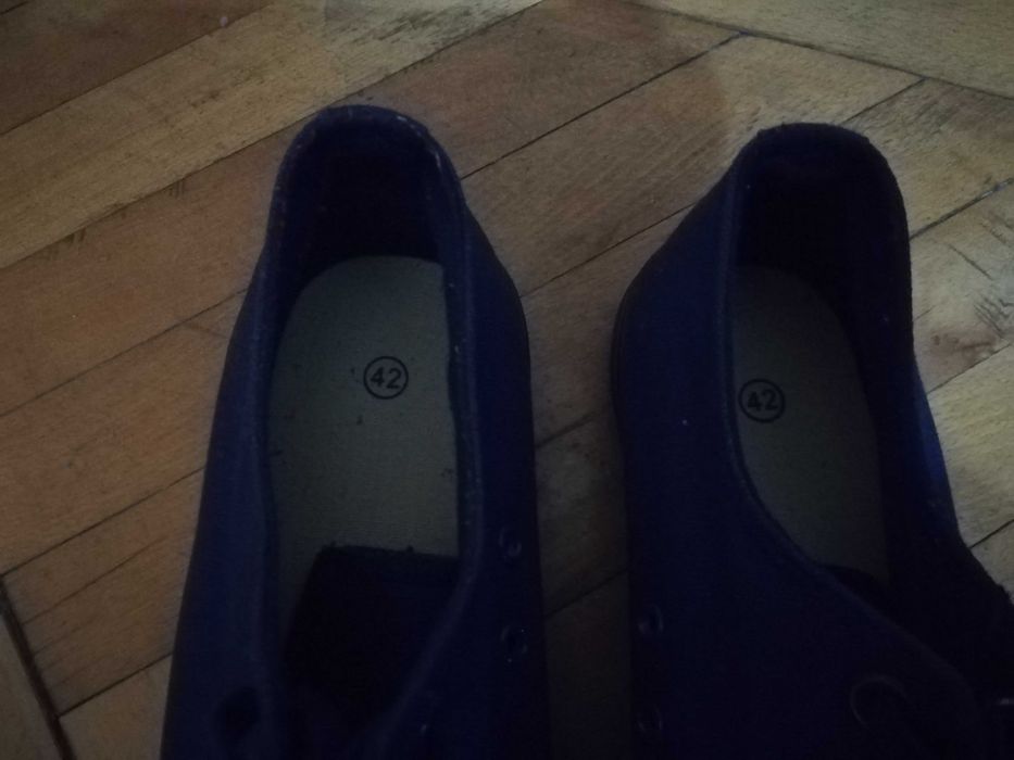 Tenisi albastri de dama, marimea 42