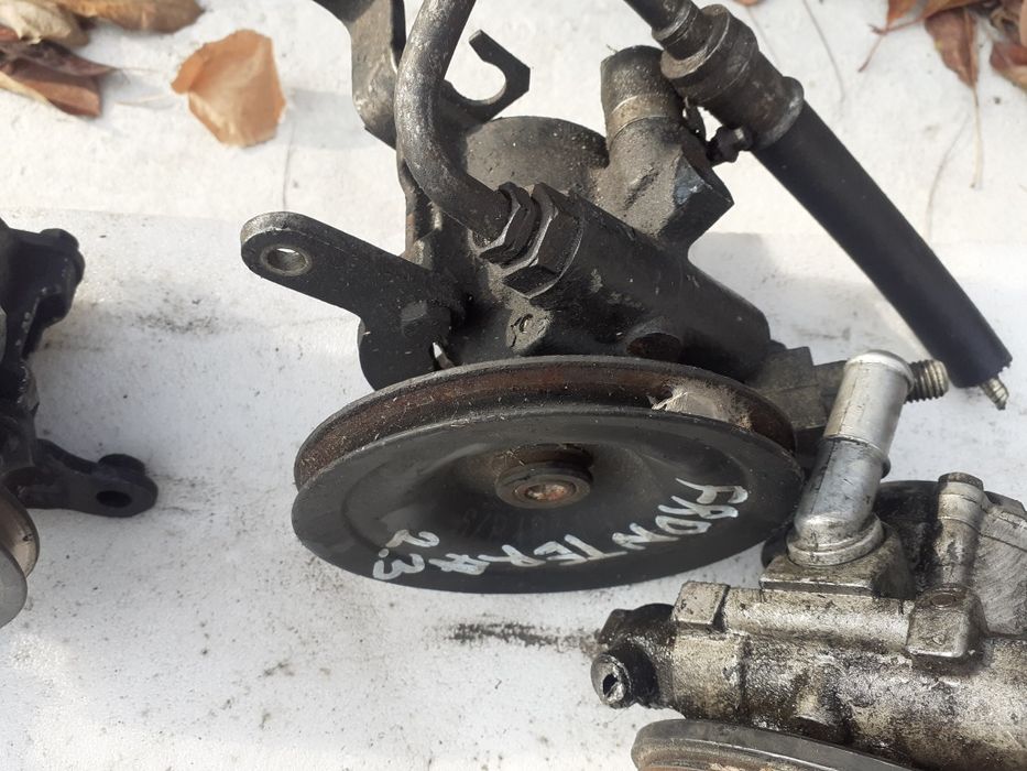 Хидравлични помпи Фолксваген Голф 3 , 4  ... 50 лева