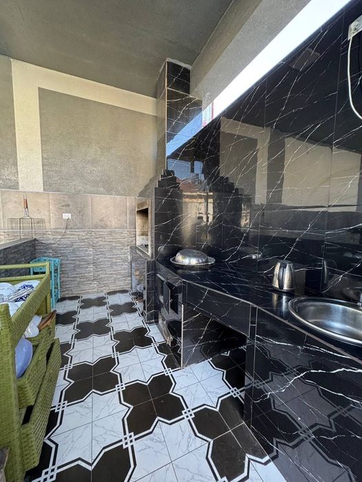 Dacha oilaviy manzarali boxavo joyda