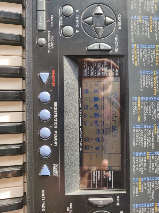 Orga Yamaha PSR-320