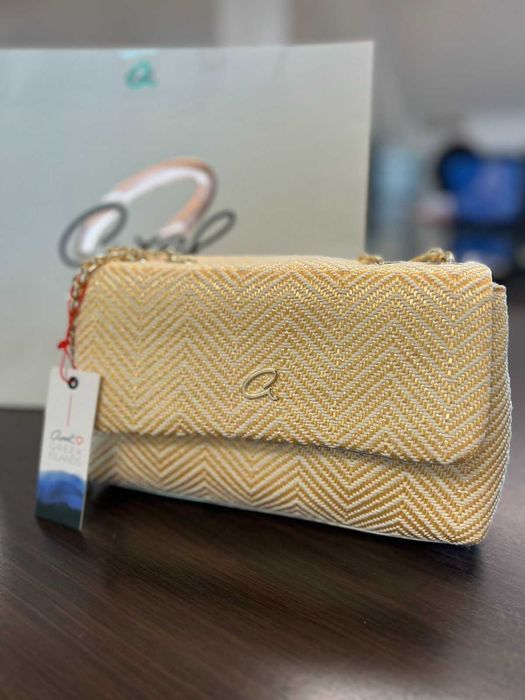 ЧАНТА  за през рамо GOLD AXEL