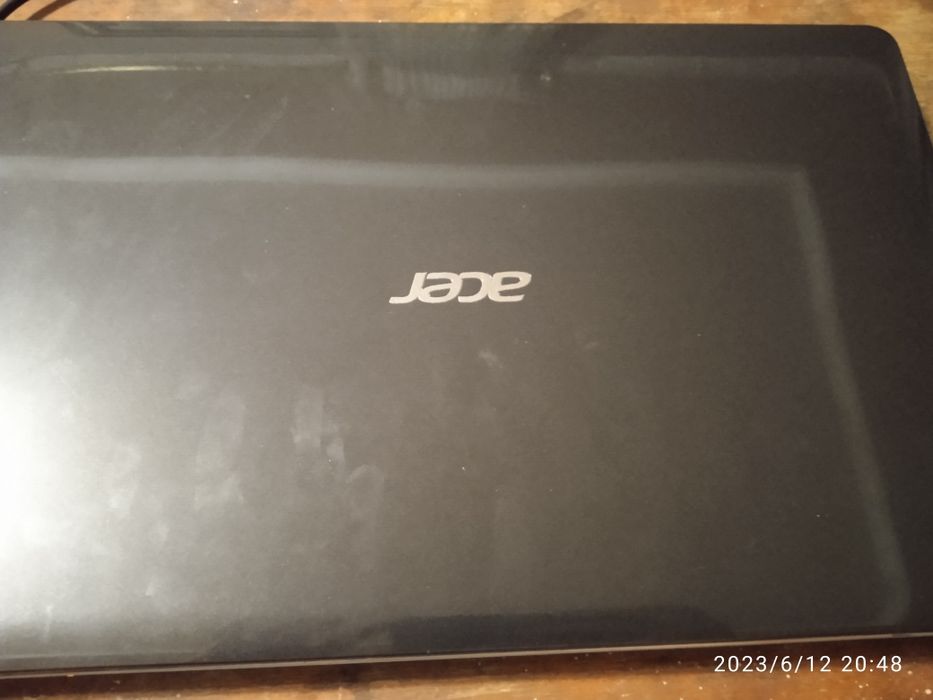 Acer E1-531 Notebook [Ideal‼️]