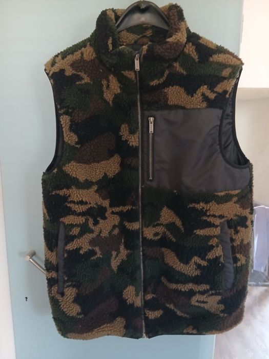 Камуфлажна пухена грейка