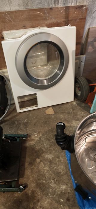 Miele WDB 030 WCS с НОВА Кръстачка!