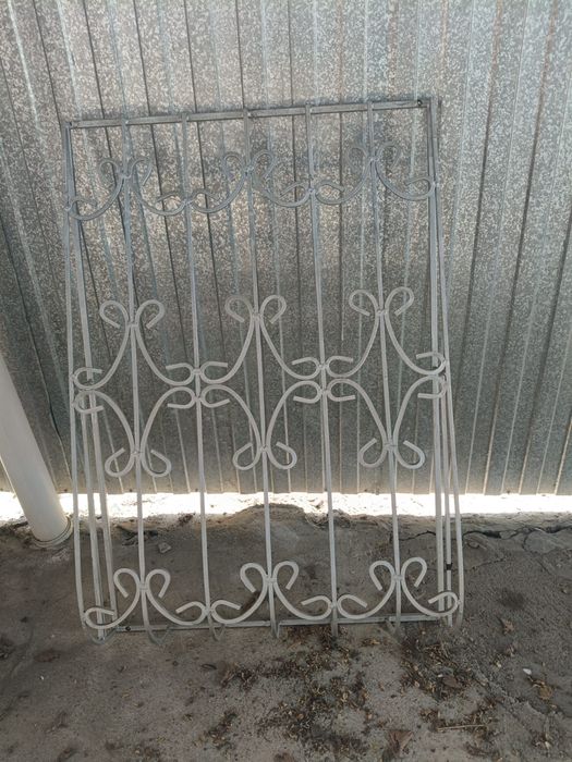 Оконные решетки железные