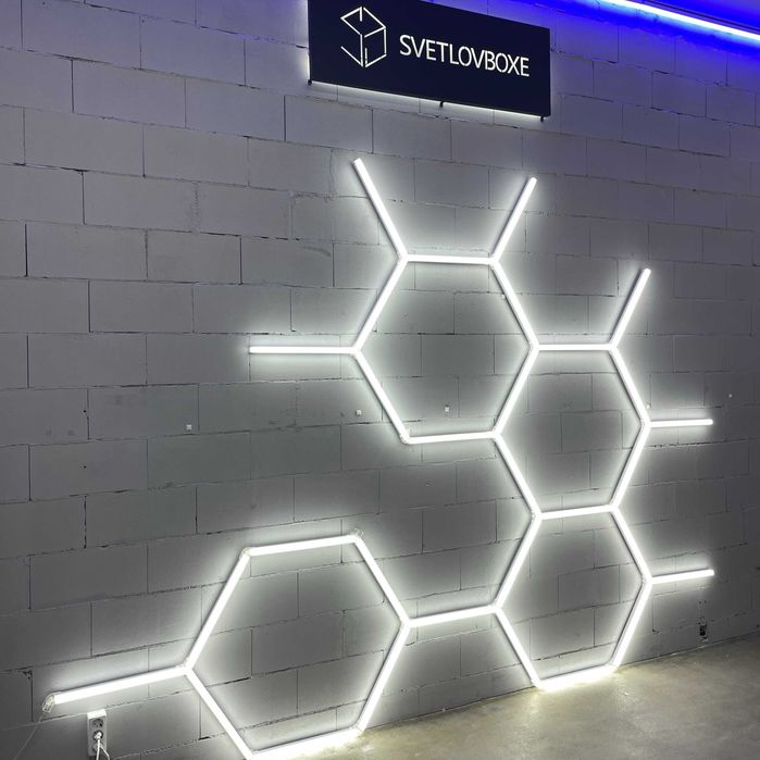 Настенное освещение в детейлинг