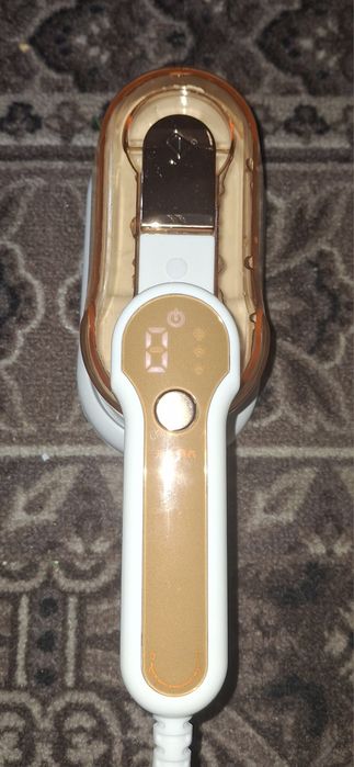 Продам ручной отпариватель - утюг