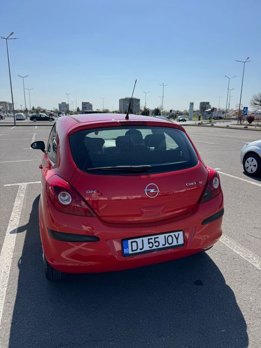 Vand opel corsa 2007 cutie automata