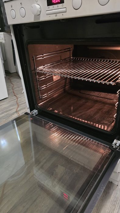 Печка Voss Electrolux induction