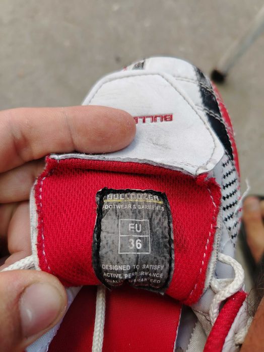 Футболни стоножки