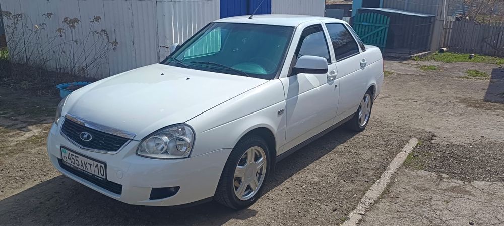 Продам приору в хорошем