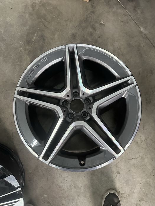Джанта 1 бр Мерцедес W167 MERCEDES GLE GLS W167 AMG A1674017300 10x21H2 ET44