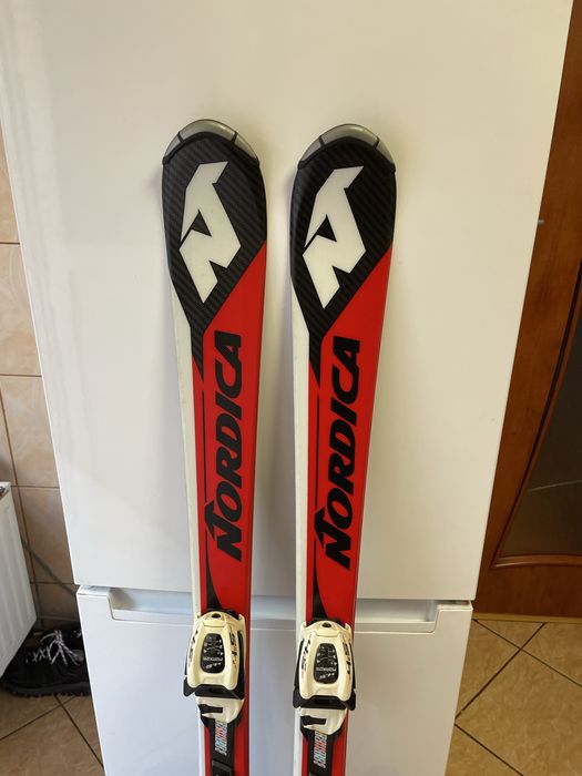 Schiuri copii 130 cm nordica cu clapari set ski
